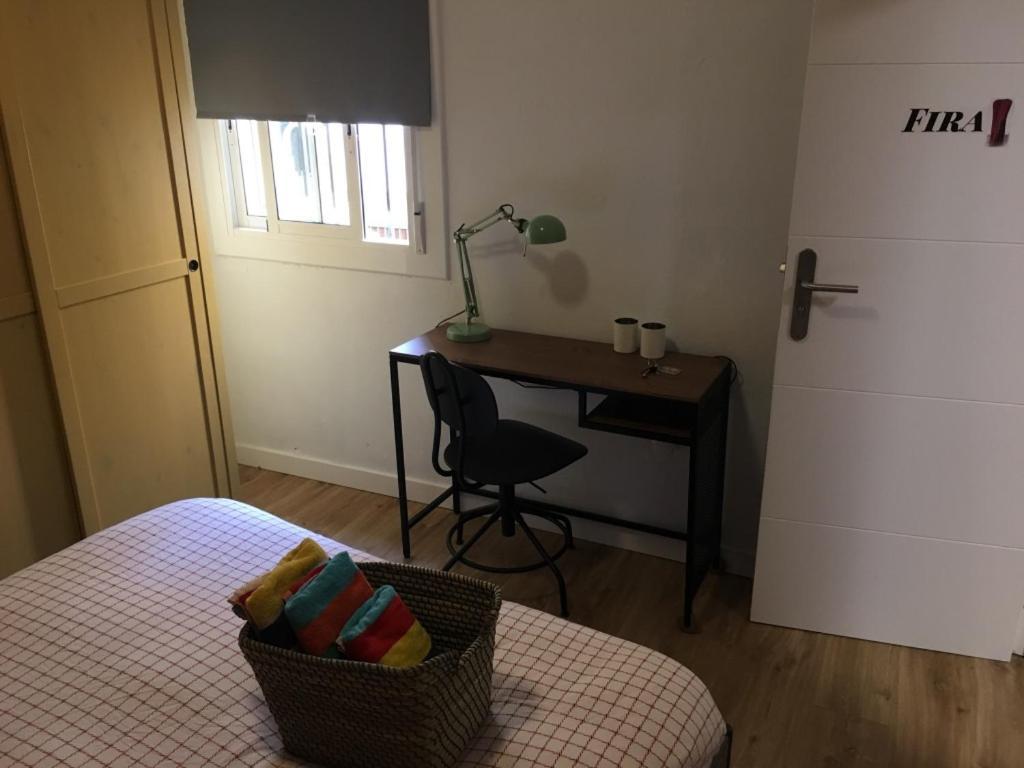 Practical Room: Barcelona-Fira-Airport L'Hospitalet de Llobregat Buitenkant foto